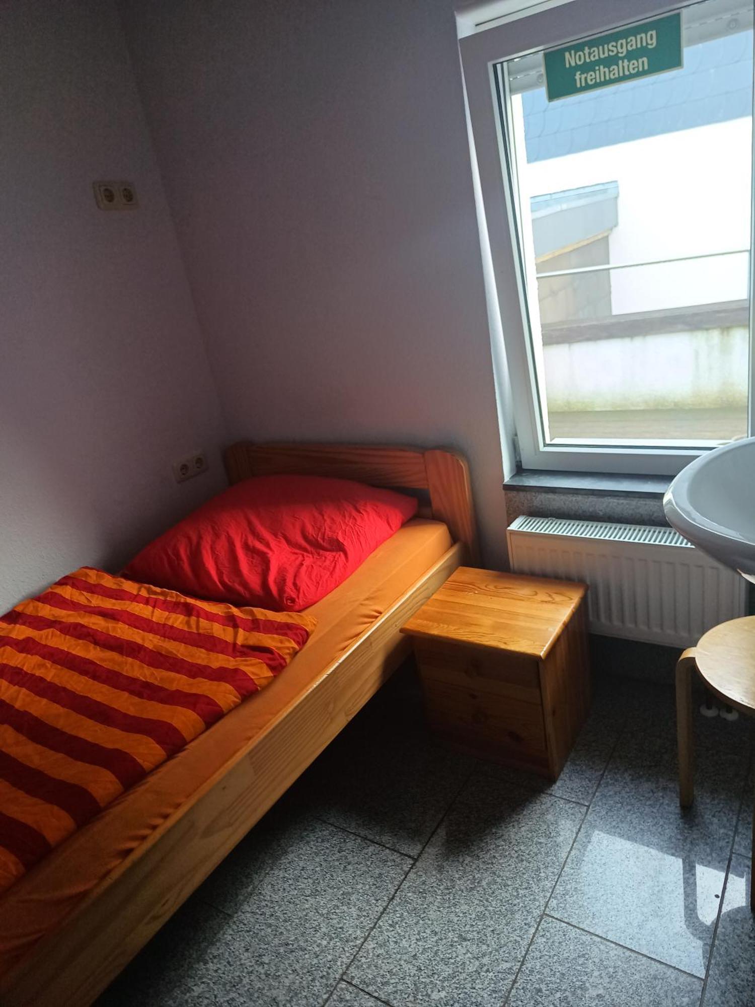 Monteurwohnungen Krings Am Steinbuechel 1 Eschweiler Buitenkant foto
