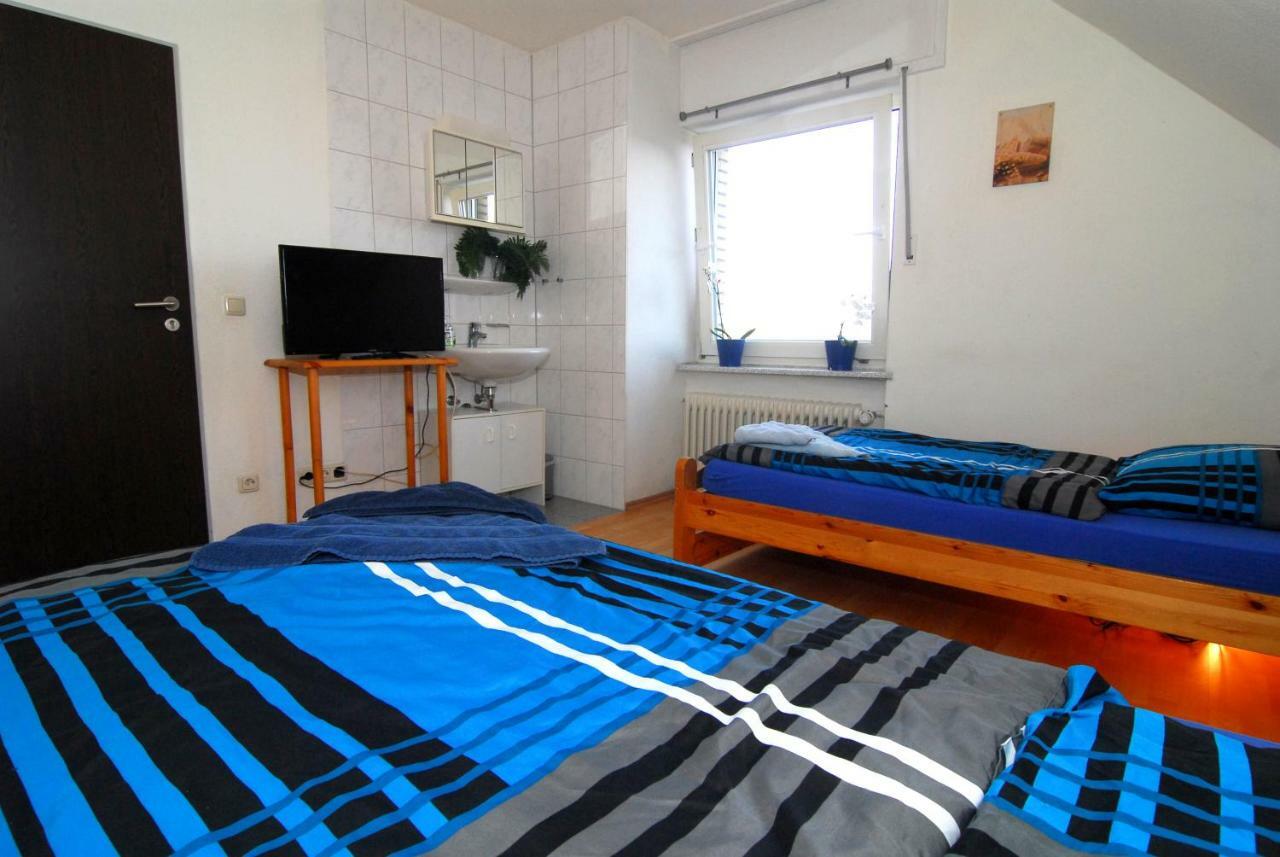 Monteurwohnungen Krings Am Steinbuechel 1 Eschweiler Buitenkant foto